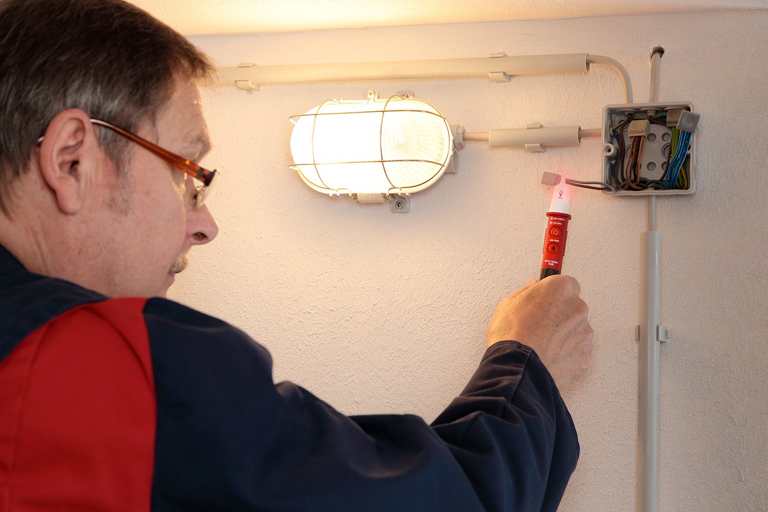 NCV-1030-EUR VOLTfix