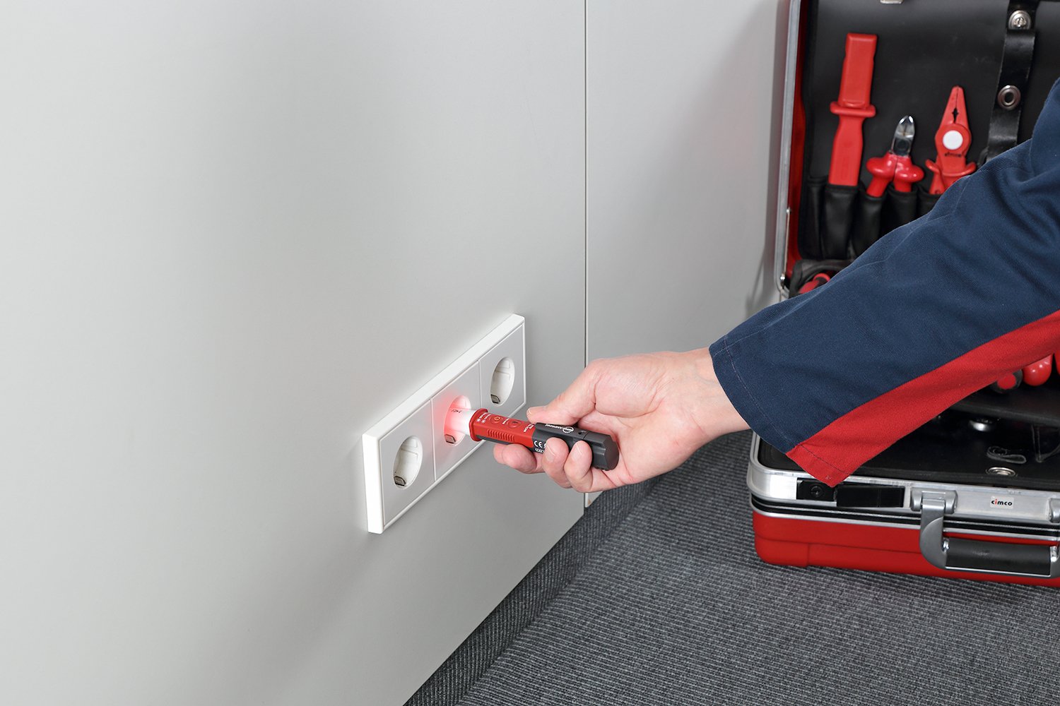 NCV-1030-EUR VOLTfix